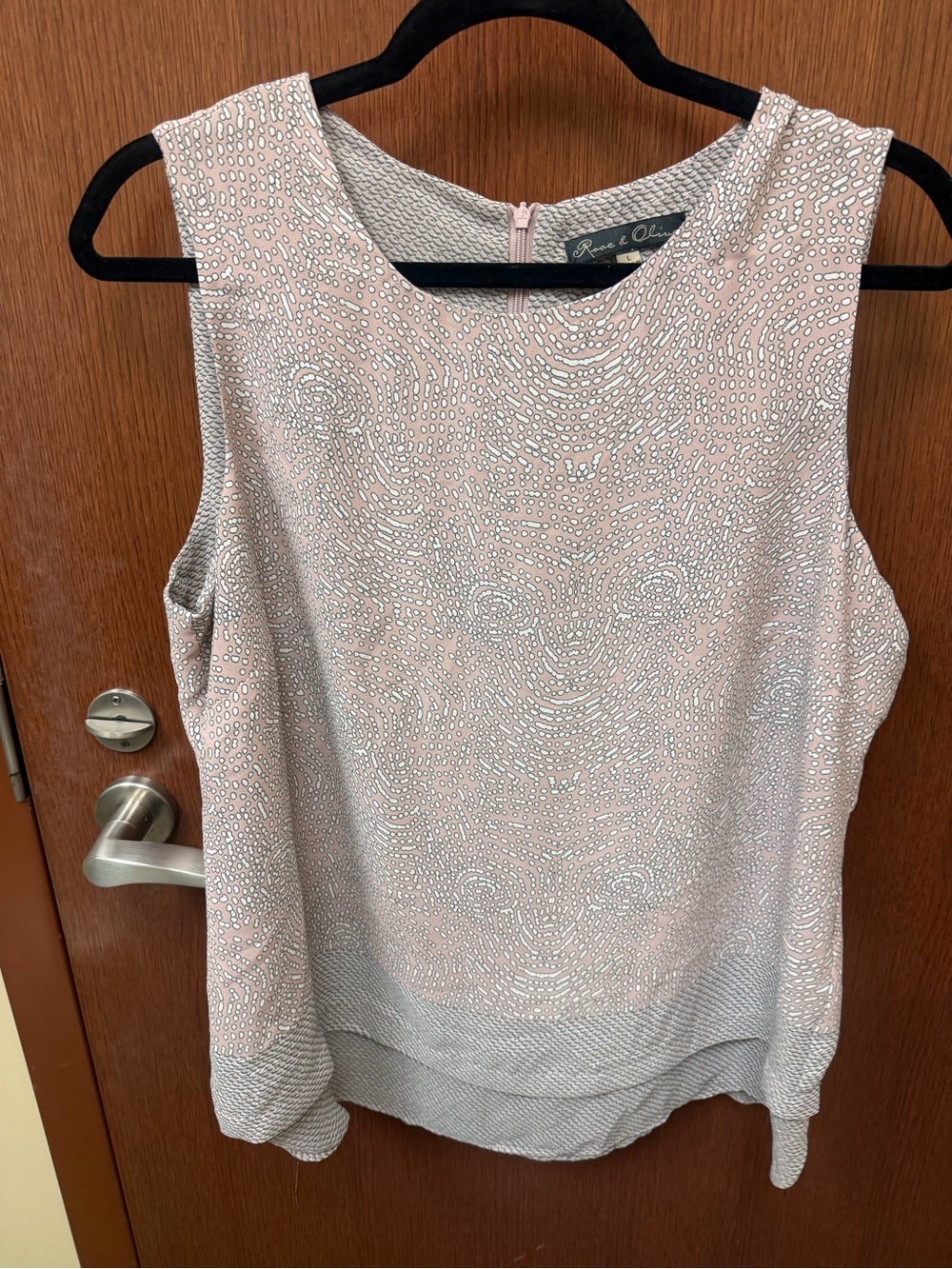 Large Top Bundle - Picture 14 of 16